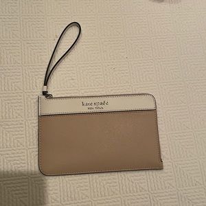 Kate Spade Medium I-Zip Wristlet - Cameron